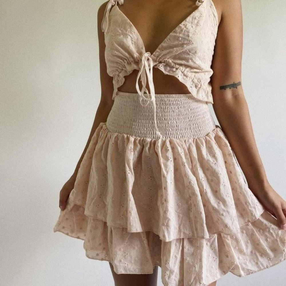 Adelyn Ruffle Dress (MAUVE) - Picture 3 of 4